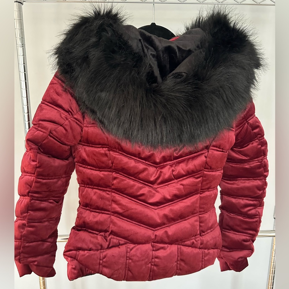 Size Small LA Coalition removal faux fur hood brand new condition